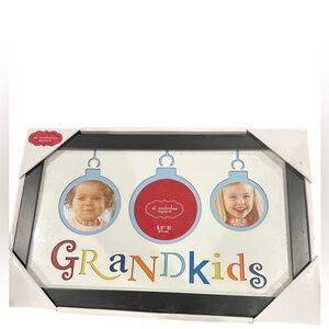 NICHOLAS Kids Ornament Frame - Black and Multicolor, new with tags
